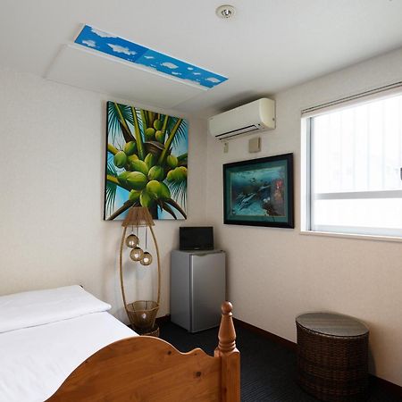 Guest House Grand Naha Exterior photo